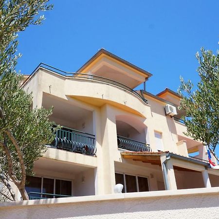 Villa Dvorine Tisno Buitenkant foto