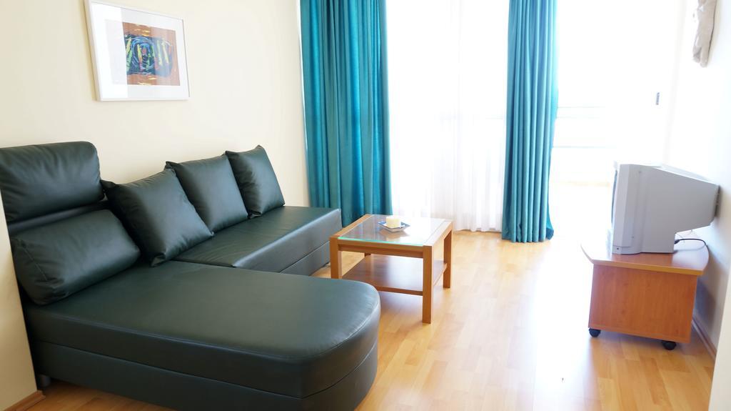 Villa Dvorine Tisno Kamer foto